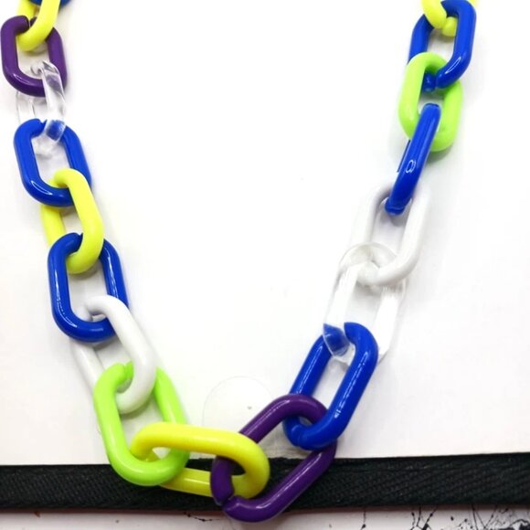 Multi Colored Acrylic Wallet Or Pants Single Layer 22 Inches Long - Picture 4 of 7